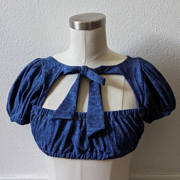 {WeWoreWhat} Brand New Lily Top in Denim Texture - Picture 5 of 11
